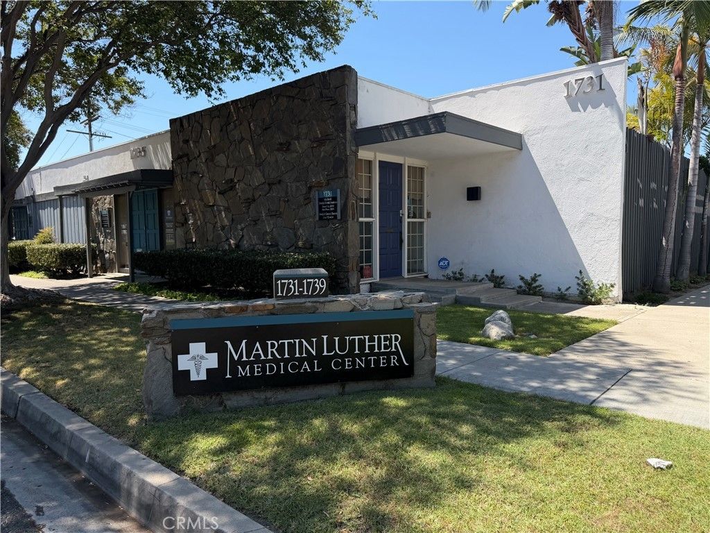 1731 W Romneya Drive, Anaheim