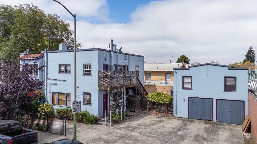 808 61st Street, Oakland