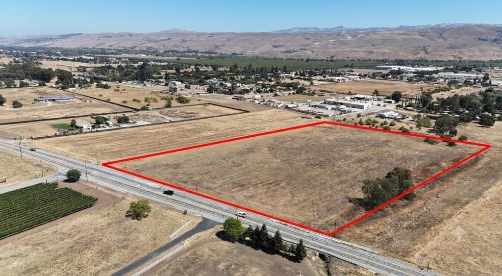 Willow Springs Road, Morgan Hill