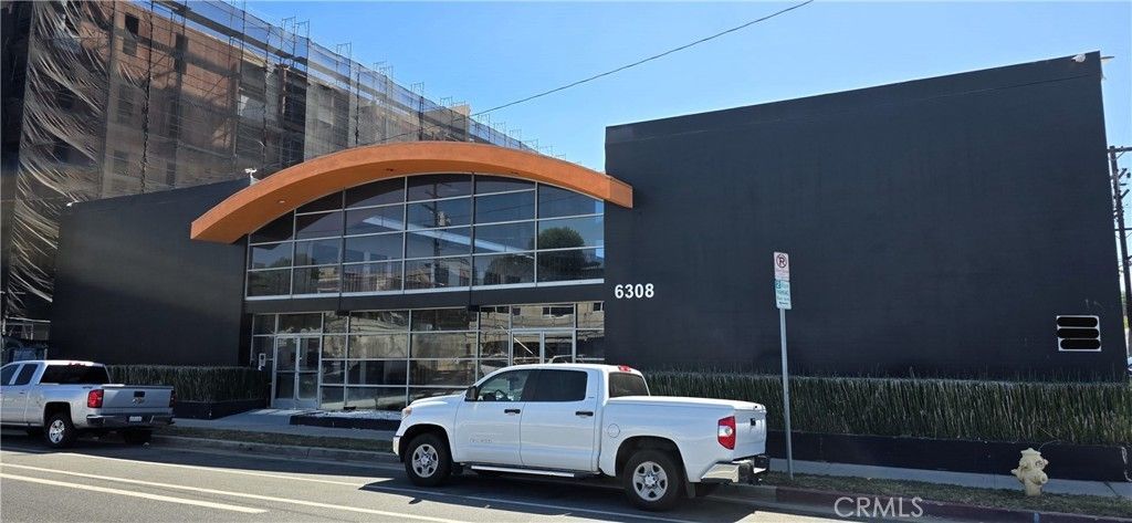 6308 Woodman Avenue # 103, Van Nuys