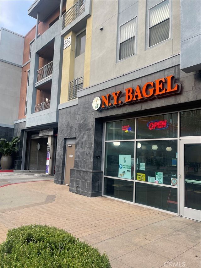 565 N Commonwealth Ave, Fullerton