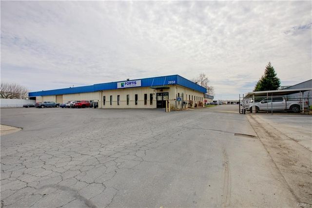 2050 Wardrobe Avenue, Merced