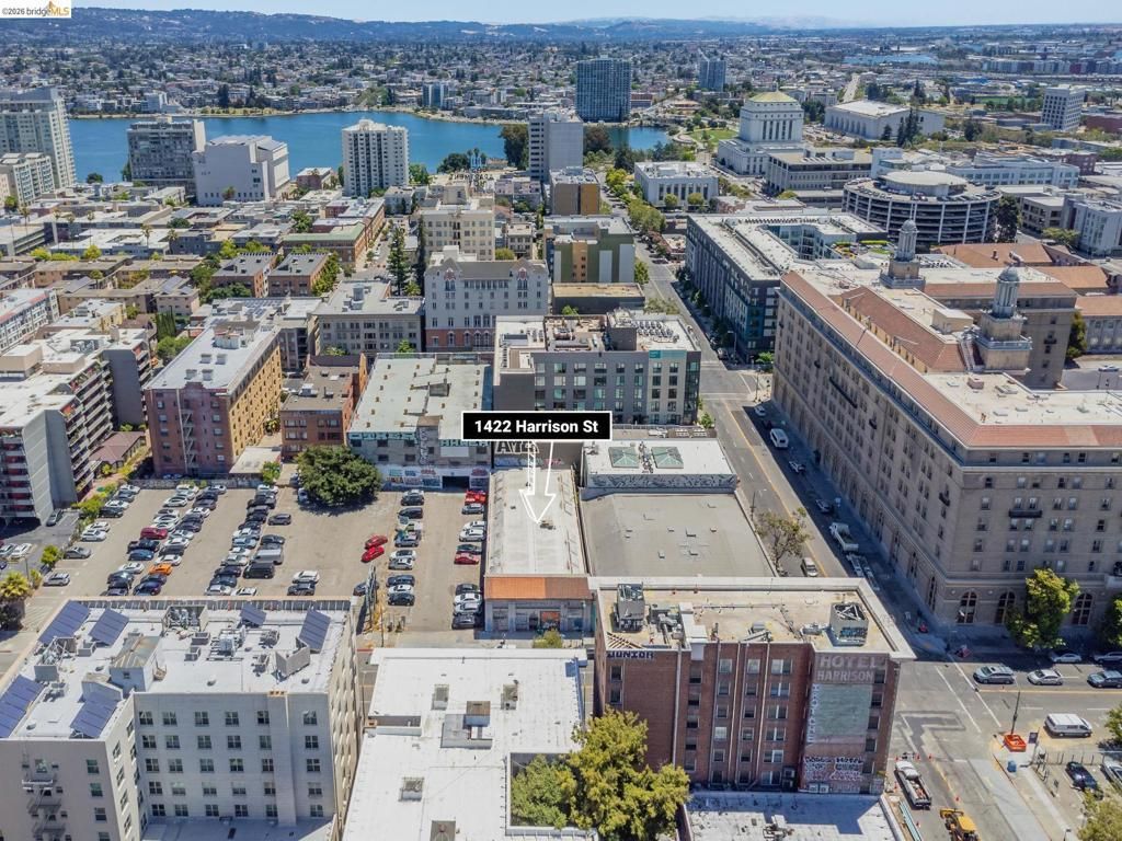1422 Harrison St, Oakland