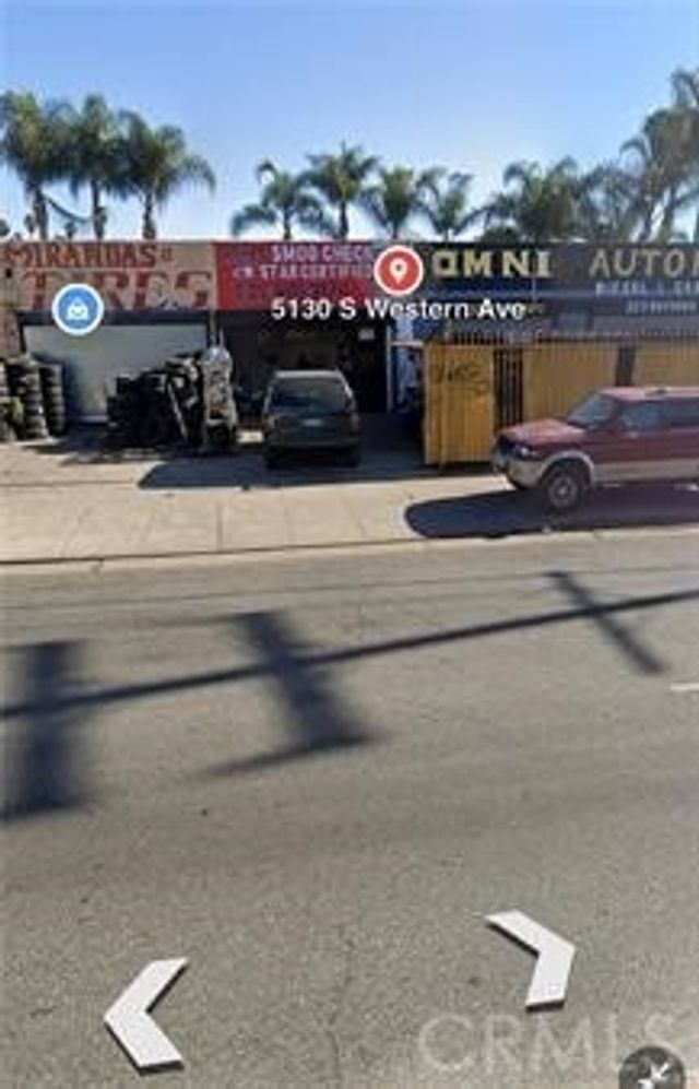 5130 S Western, Los Angeles