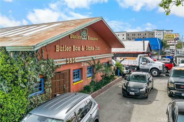 3514 Westminster, Santa Ana