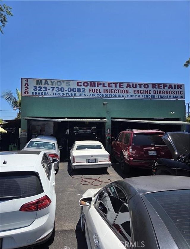 1820 W Adams, Los Angeles