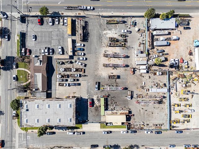 1241 E Burnett, Signal Hill