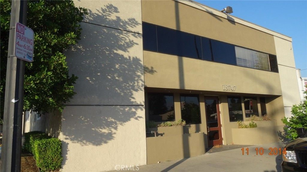 18747 Sherman, Reseda