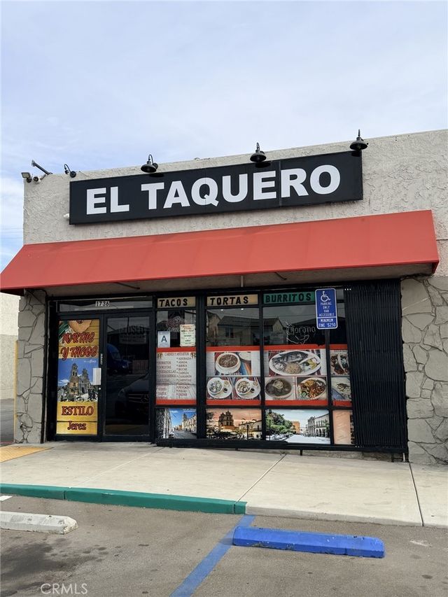 1736 W Highland Avenue, San Bernardino