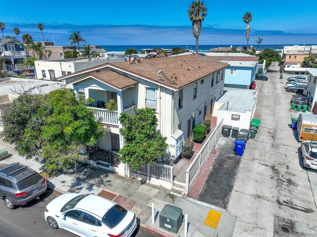 2114 Abbott St., San Diego
