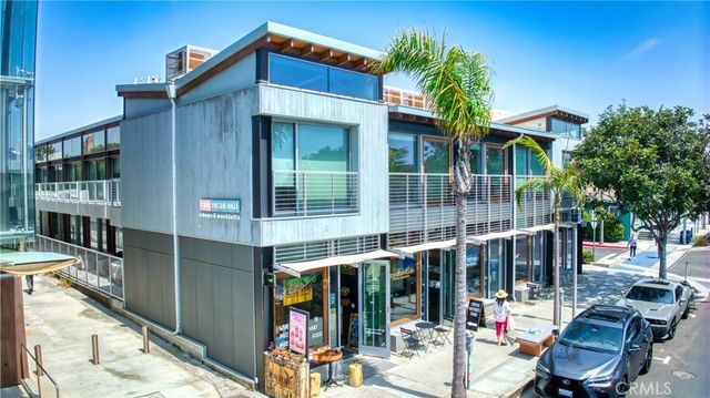 1300 Highland # 210, Manhattan Beach
