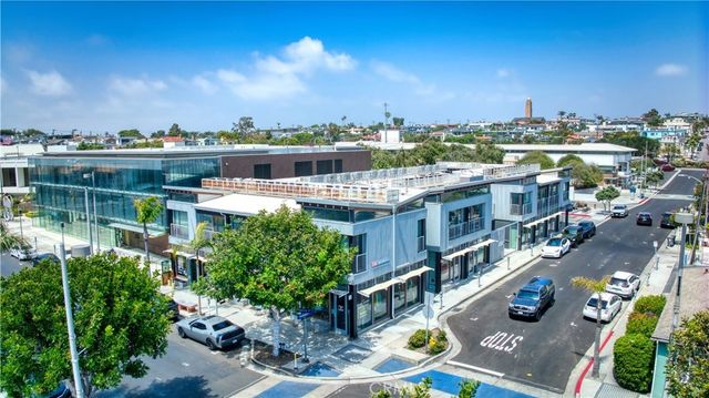 1300 Highland # 200, Manhattan Beach