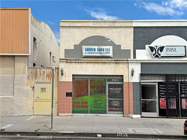 2563 Zoe Avenue, Huntington Park
