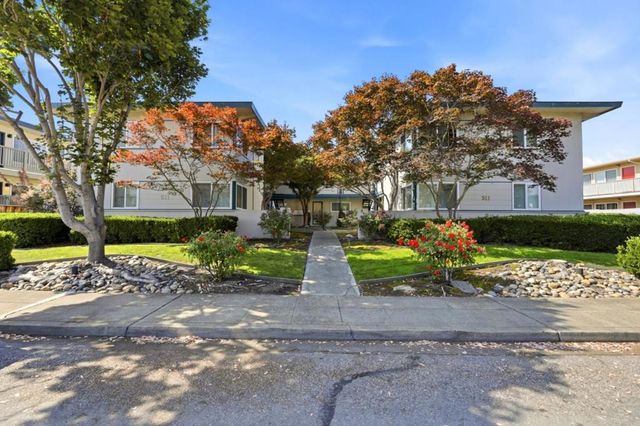 511 Walker Drive, Mountain View