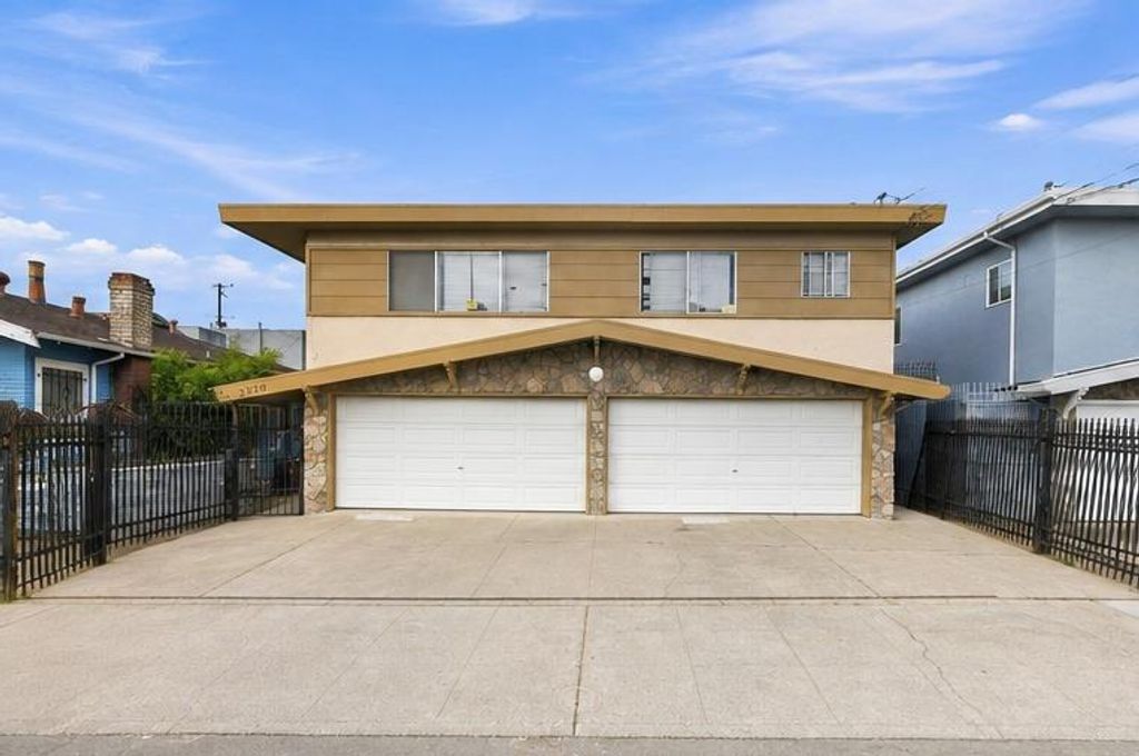3520 Custer Street, Oakland