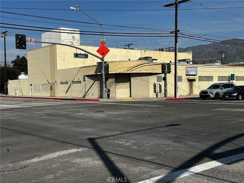 701 Sonora, Glendale