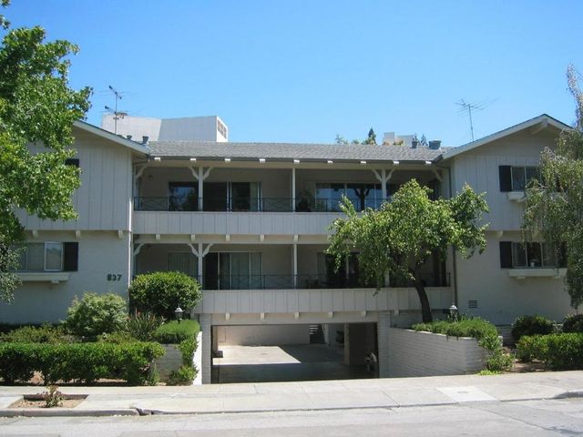 837 Cowper Street, Palo Alto