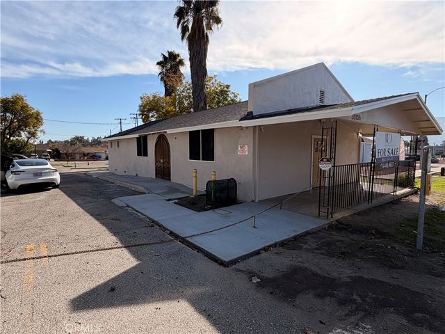 30830 Riverside Drive, Lake Elsinore