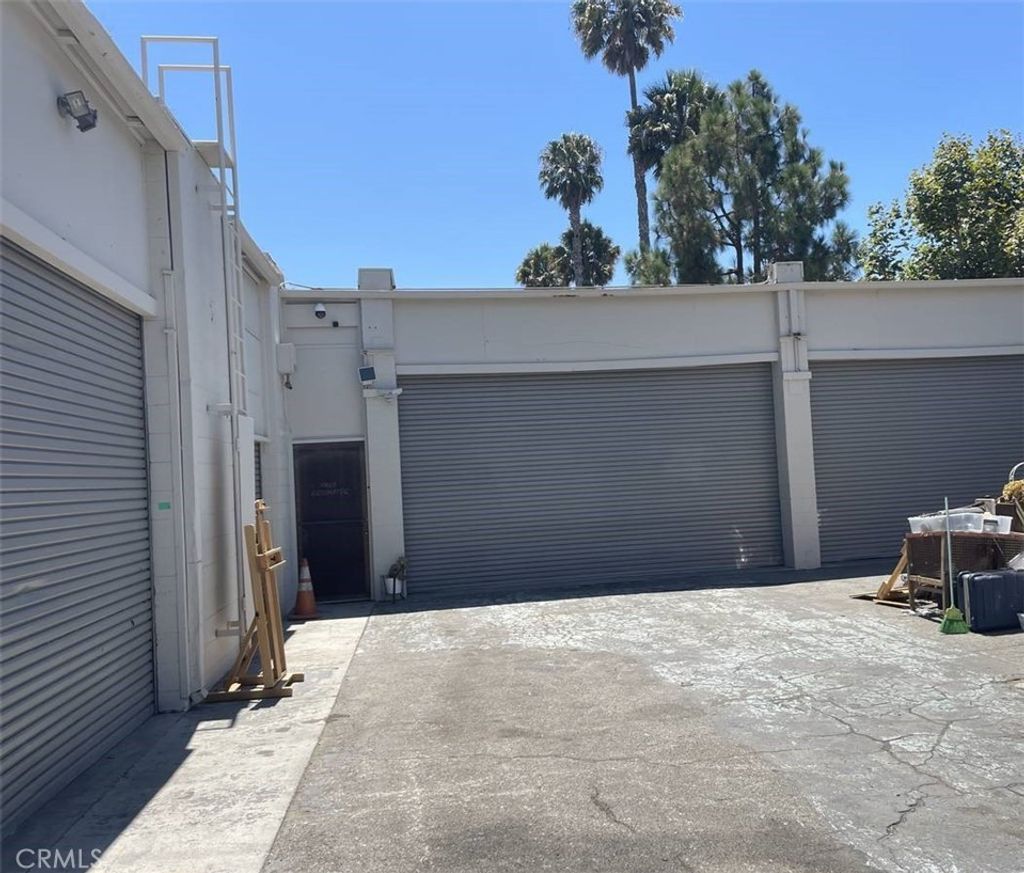 11362 Warner Avenue, Fountain Valley