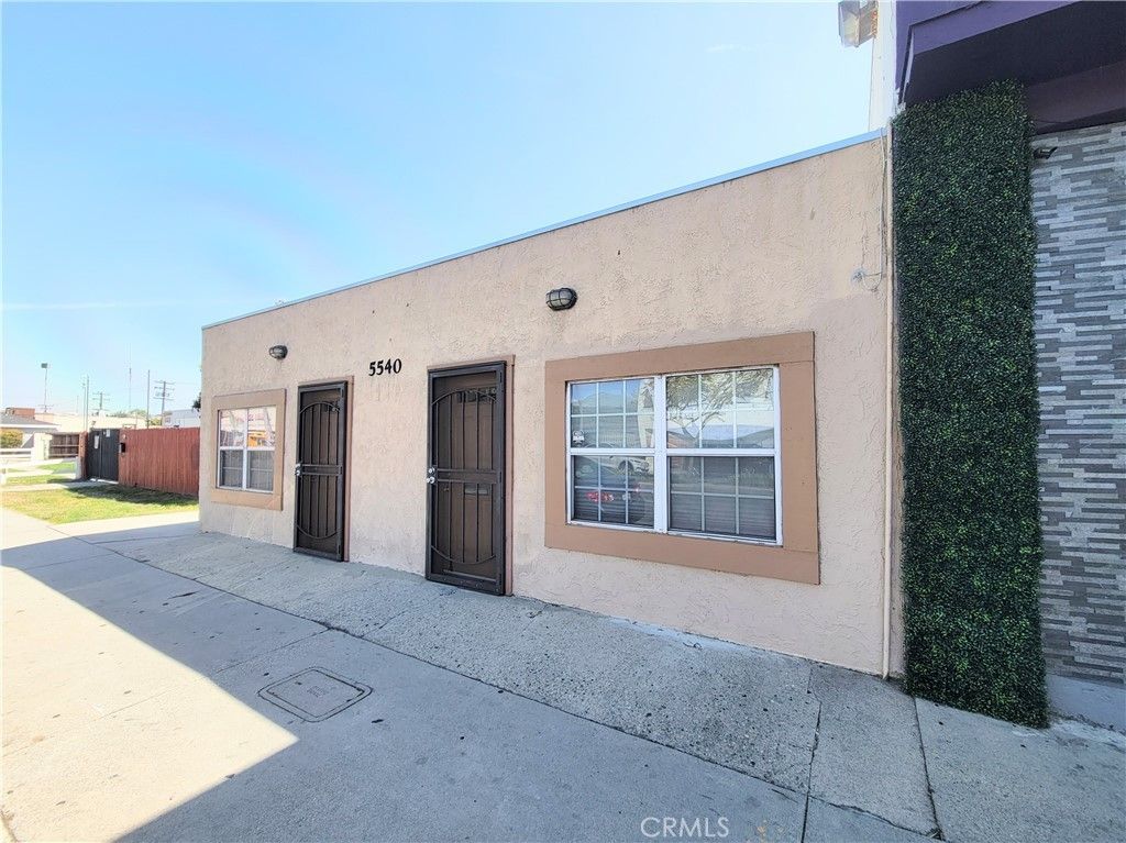 5540 Atlantic Avenue, Long Beach