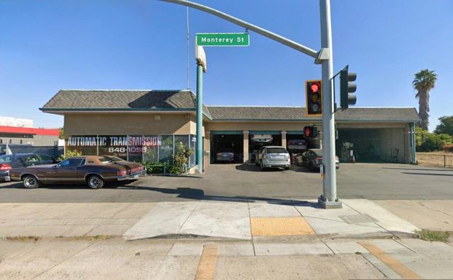 7896 Monterey Road, Gilroy