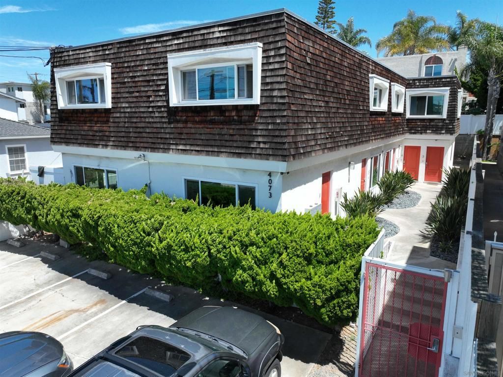 4073 Gresham St., San Diego