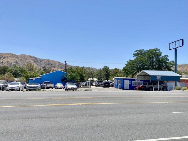 49927 29 Palms Highway, Morongo Valley