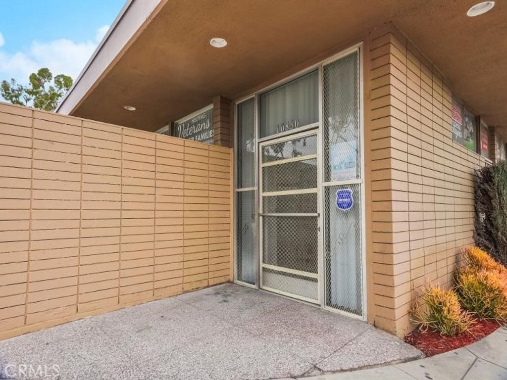 10850 Atlantic Avenue, Lynwood