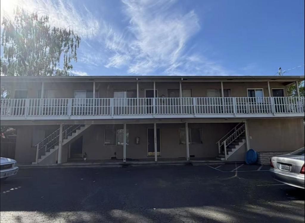1896 Market Street, Santa Clara