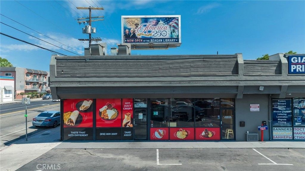 13661 Vanowen Street, Van Nuys