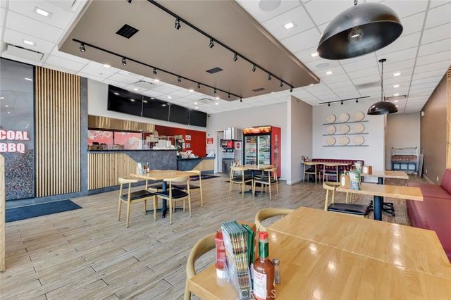 13661 Vanowen Street, Van Nuys