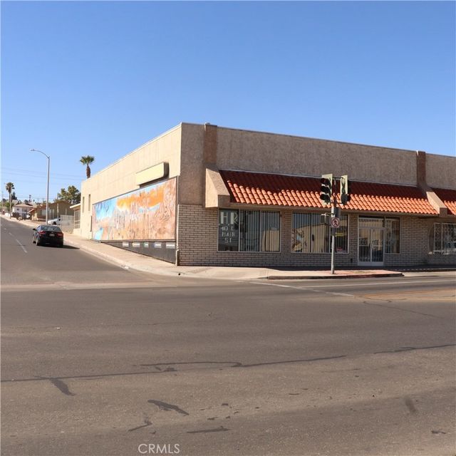 410 E Main, Barstow