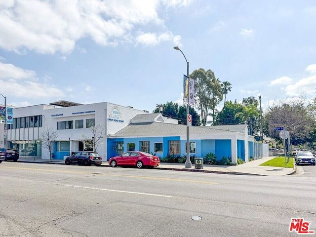6926 Melrose Avenue, Los Angeles