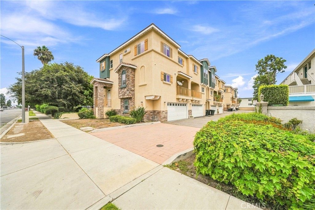 670 S Magnolia Avenue, Anaheim