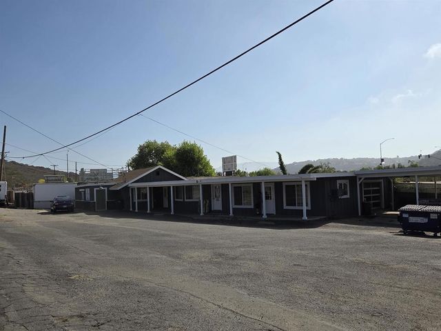 30157 61 Mission Road, Bonsall