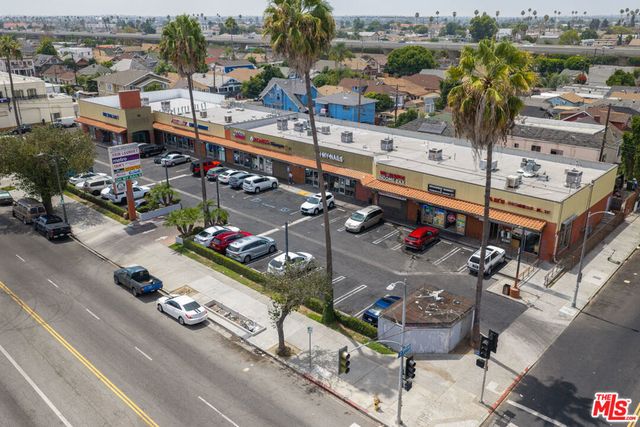 4701 S Broadway, Los Angeles