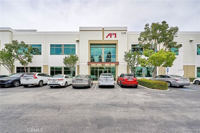 1175 Warner Avenue, Tustin