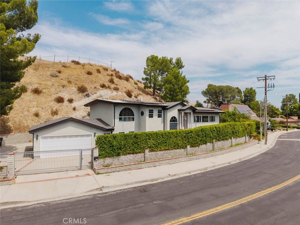 12352 Woodley Avenue, Granada Hills