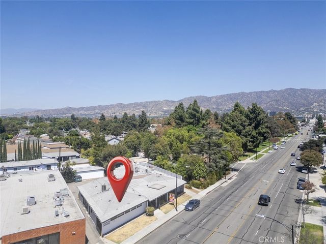 1411 W Olive Avenue # D, Burbank