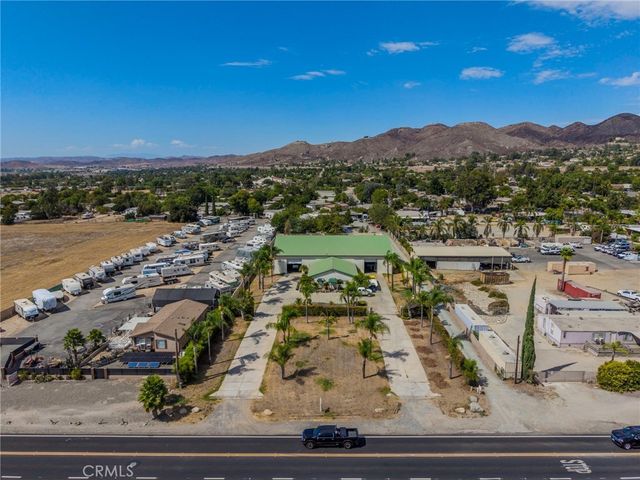 21650 Bundy Canyon, Wildomar