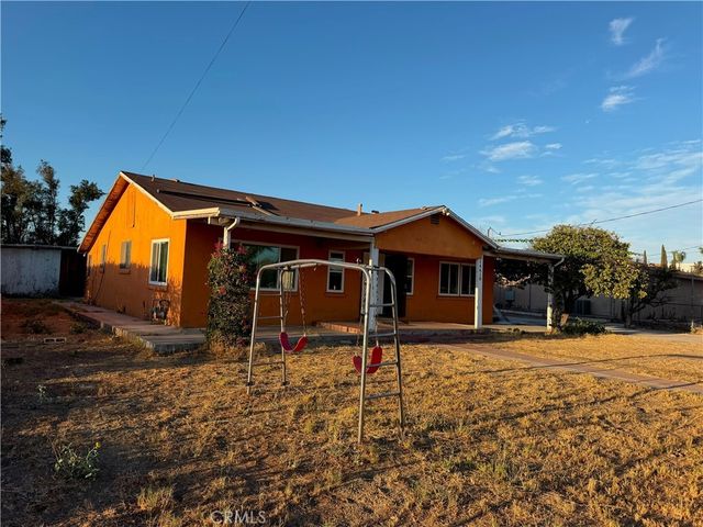 14610 Washington, Fontana