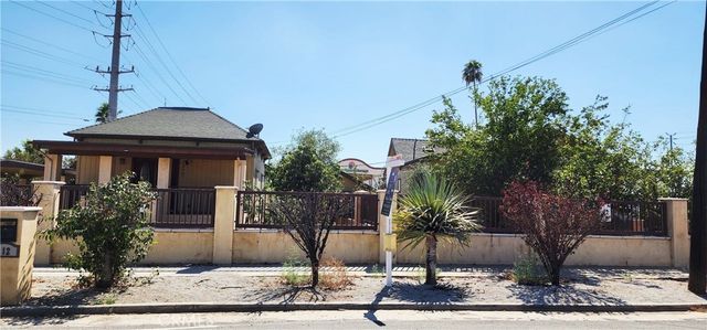 3112 1st, Riverside