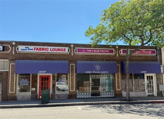 15826 Main, La Puente