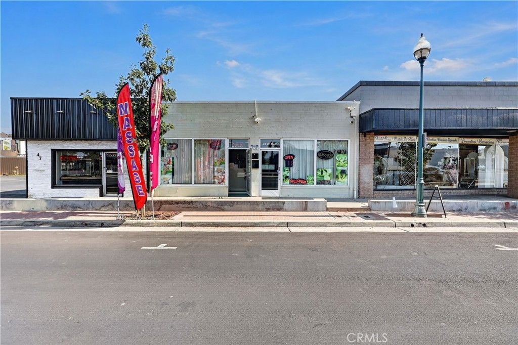 43 W Main Street, Merced