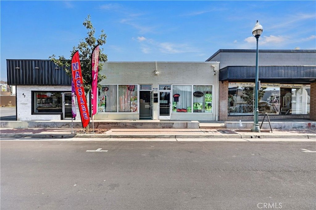 43 W Main Street, Merced