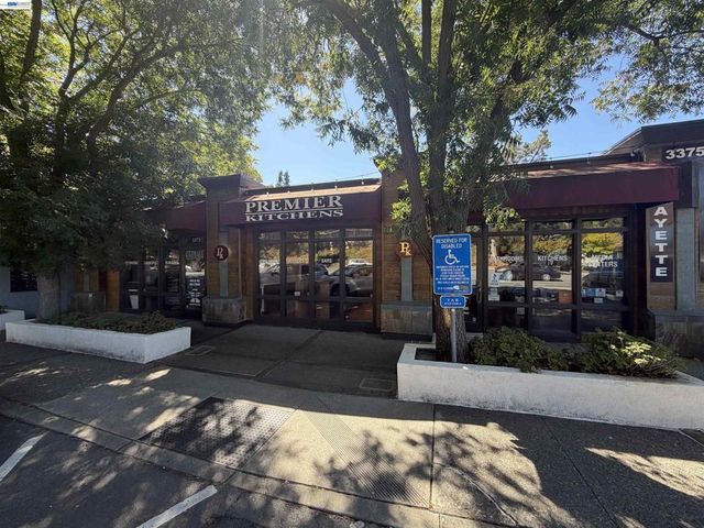 3373 Mount Diablo, Lafayette