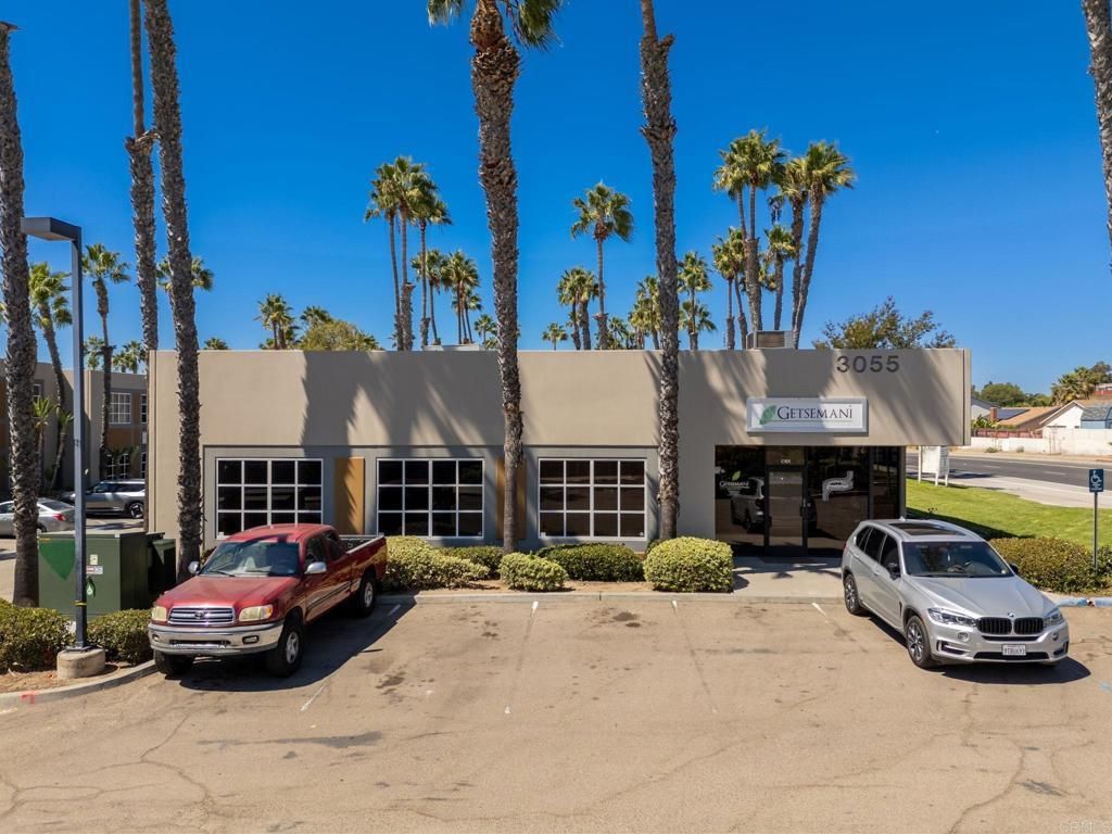 3055 Beyer Boulevard, San Diego