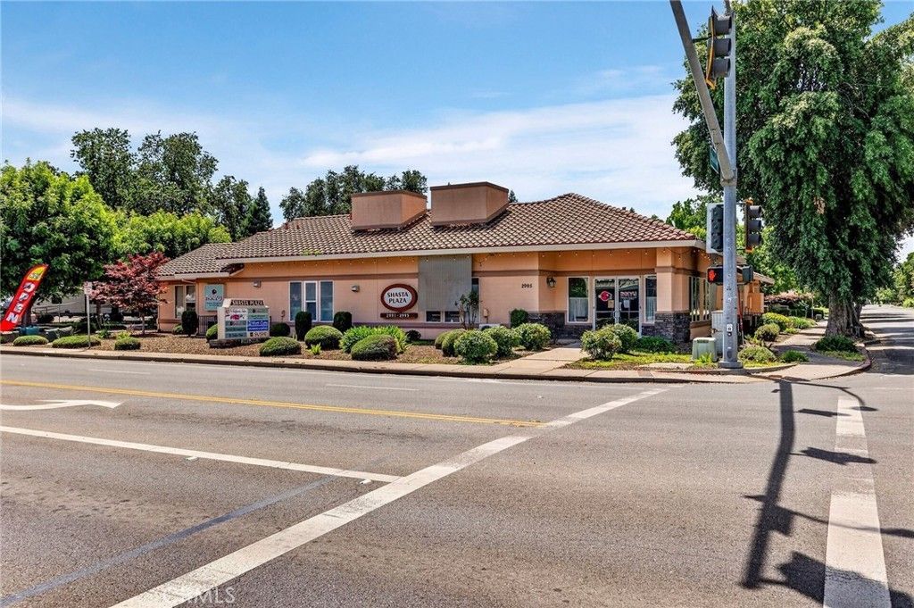 2995 Esplanade, Chico