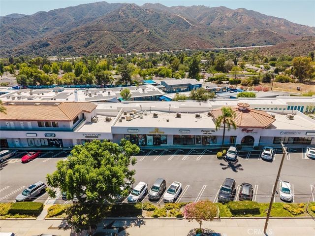 3924 Foothill Boulevard, La Crescenta