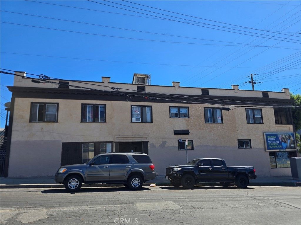 3304 Pepper Avenue, Los Angeles